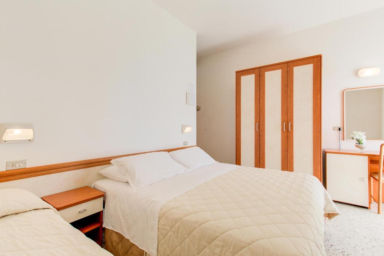Astoria Hotel